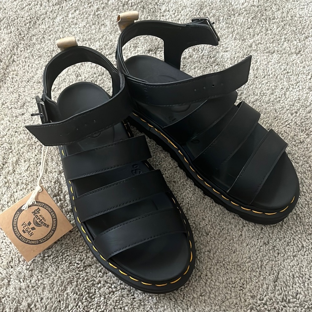 Dr. Martens V Blaire Sandal